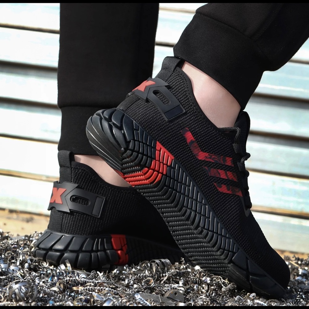 Safety shoes for woman with steel toe shoes anti-slips and anti-nails good shoes